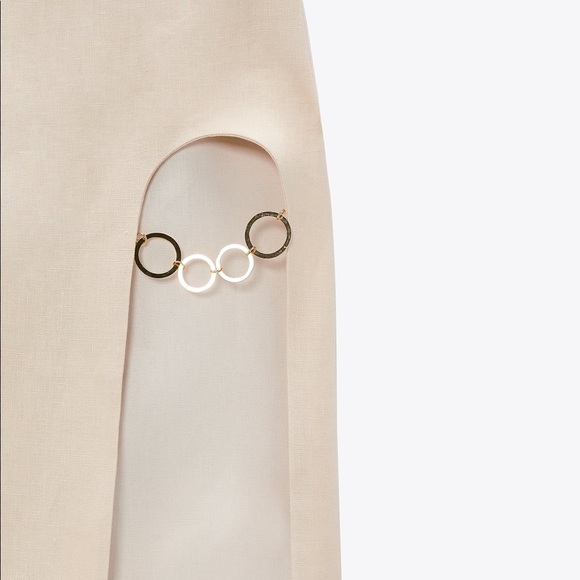 NWT. Zara 100% Linen Cream Cut out High-waist Midi Skirt. Size XS, S, M, L. - Picture 7 of 7